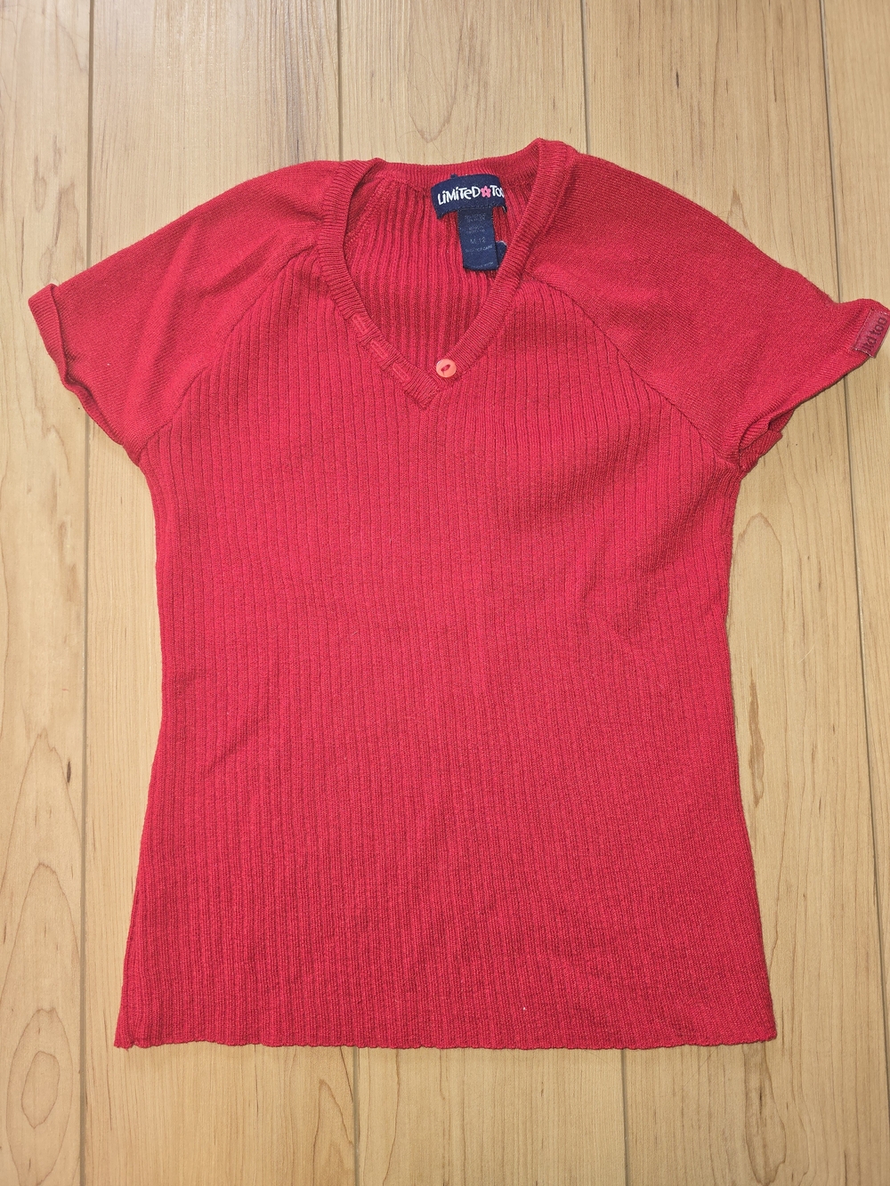 Limited Too Red Ribbed V-Neck Short Sleeve Top